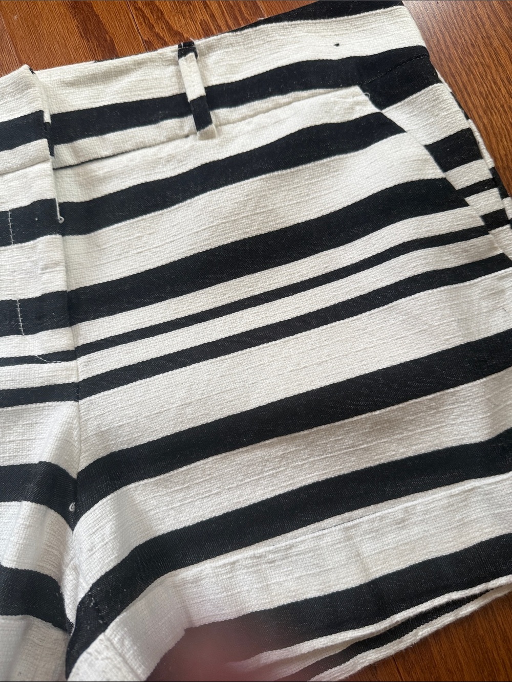 New York & Co Striped Tailored Shorts Cotton Blend Flat Front - Picture 8 of 12